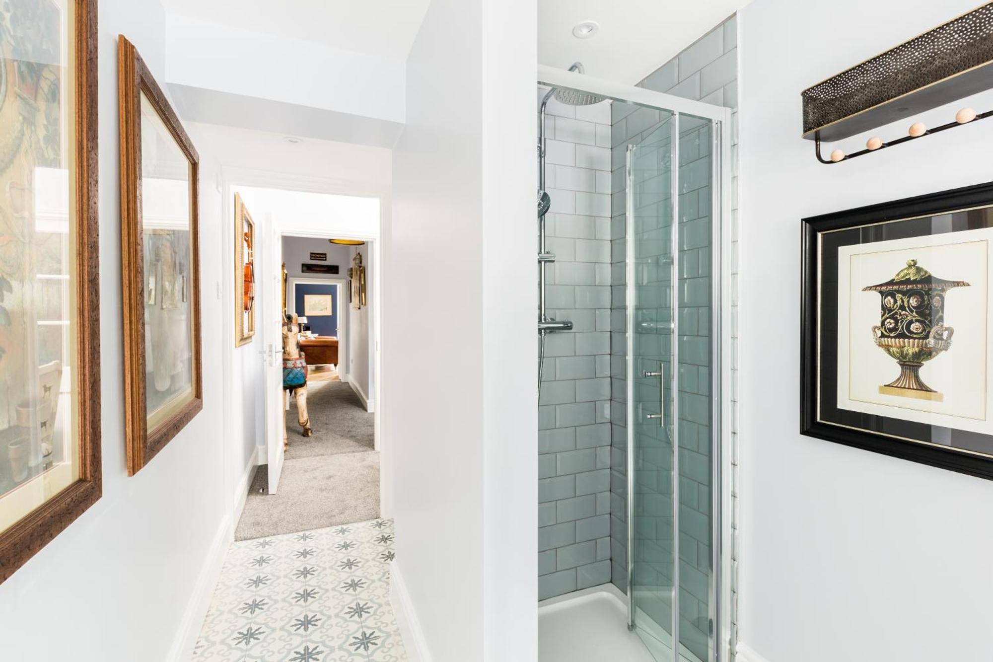 2 Apartment Gloucester